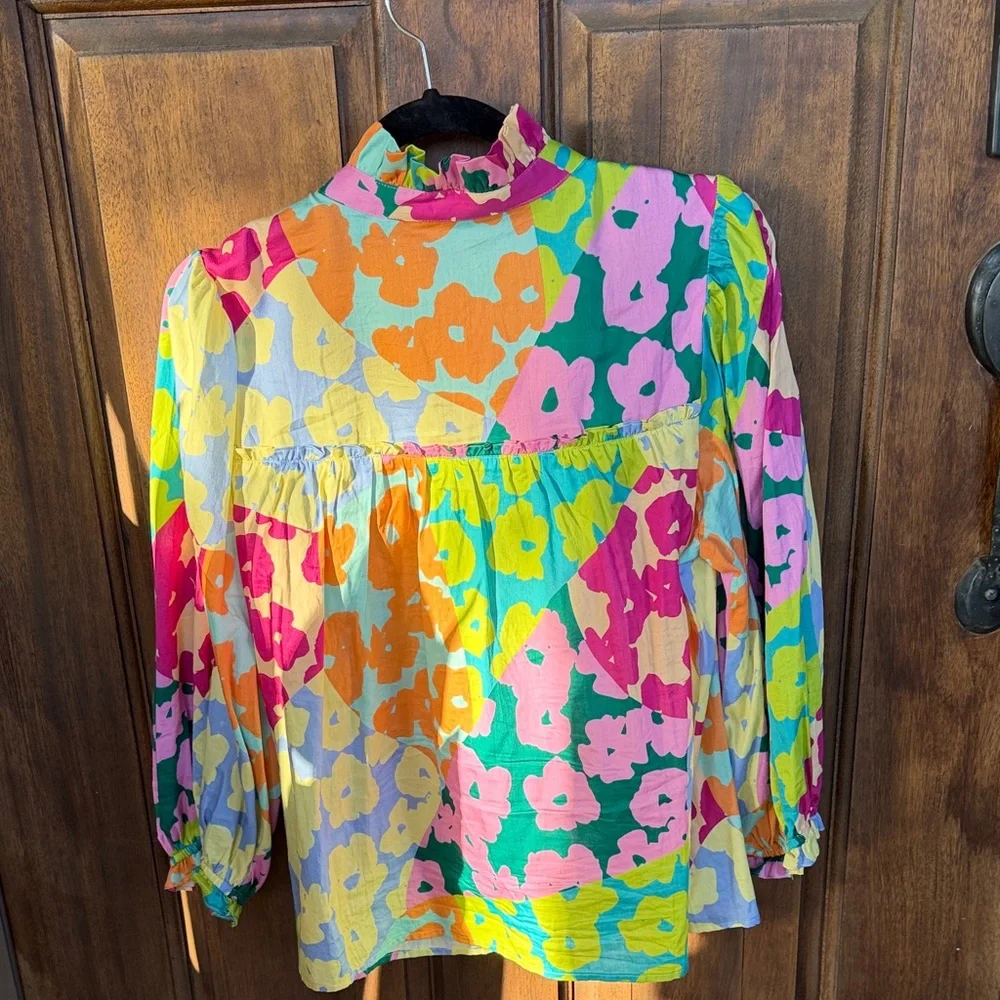 CROSBY by Mollie Burch Multicolor Floral Top - Picture 5 of 5